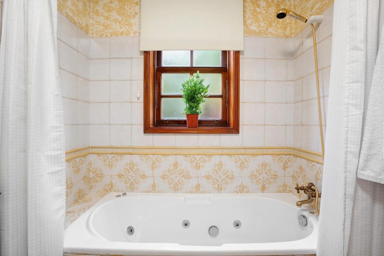 Casa 1700 Los Quemados Екстер'єр фото
